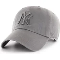 cap-kumer-gray-adjustable-strap-new-york-yankees-mlb-47-brand