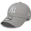 cap-kumer-gray-adjustable-strap-9forty-essential-new-york-yankees-mlb-new-era