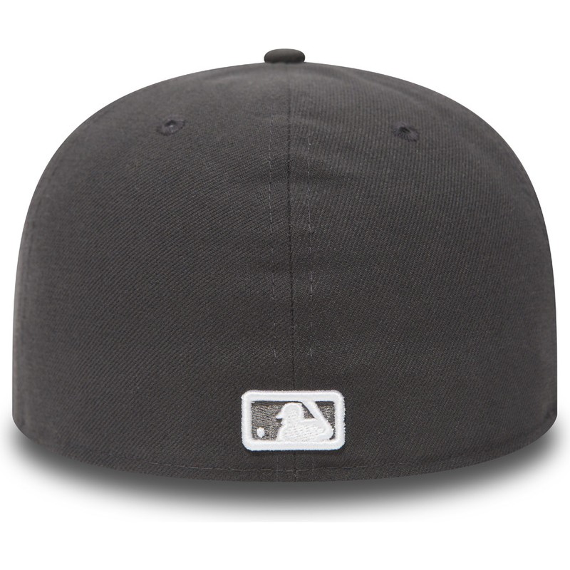 new-era-flat-brim-59fifty-essential-new-york-yankees-mlb-stone-grey-fitted-cap