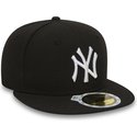 new-era-flat-brim-youth-59fifty-essential-new-york-yankees-mlb-black-fitted-cap
