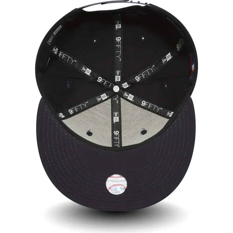 mutsid-lame-meresinine-snapback-ajustable-9fifty-essential-new-york-yankees-mlb-new-era mutsid-lame-meresinine-snapback-ajustable-9fifty-essential-new-york-yankees-mlb-new-era