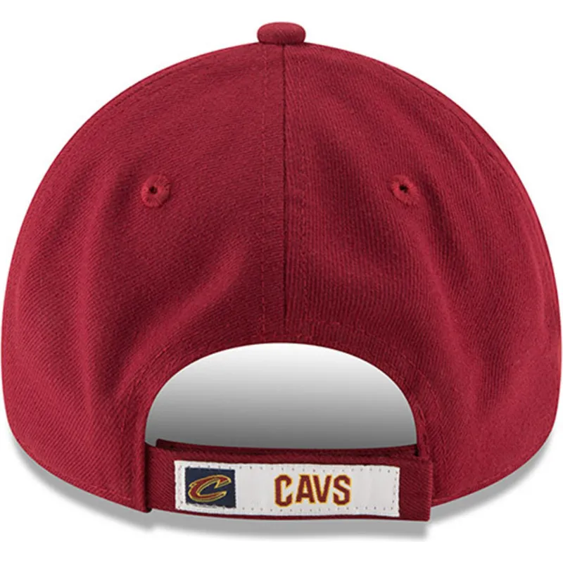 mutsid-kumer-punane-reguleeritav-9forty-the-league-cleveland-cavaliers-nba-new-era