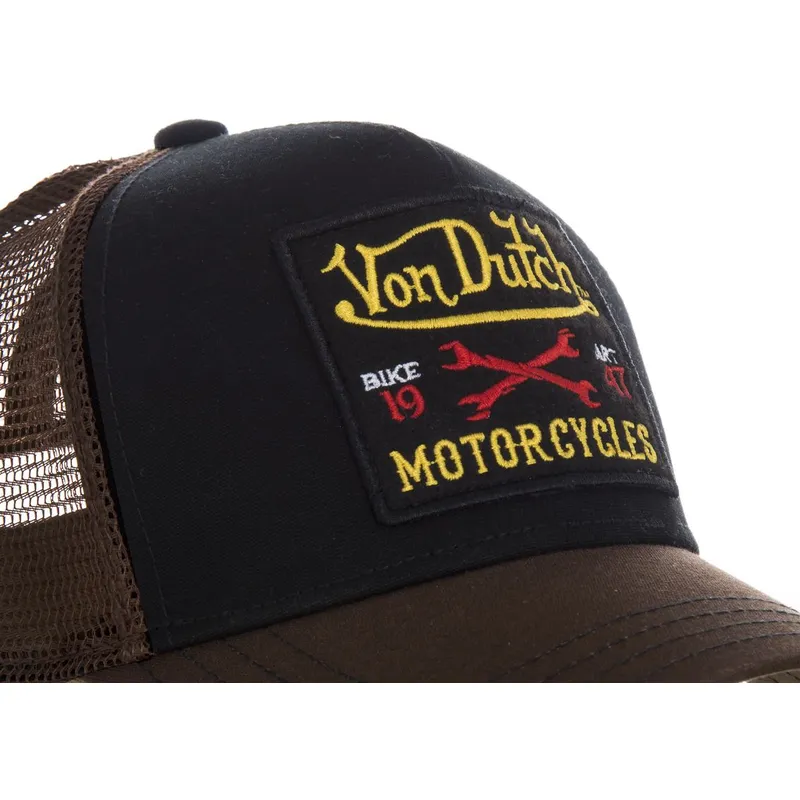 mutsid-kumer-must-snapback-square10-von-dutch