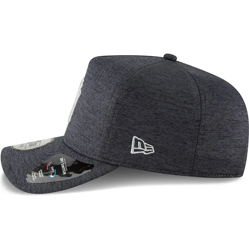 mutsid-kumer-must-snapback-9forty-dry-switch-a-frame-new-york-yankees-mlb-new-era