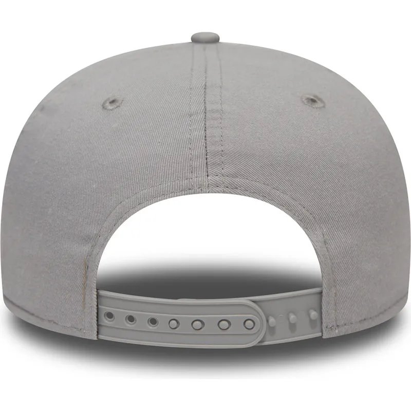 mutsid-lame-hall-snapback-9fifty-chain-stitch-toronto-raptors-nba-new-era