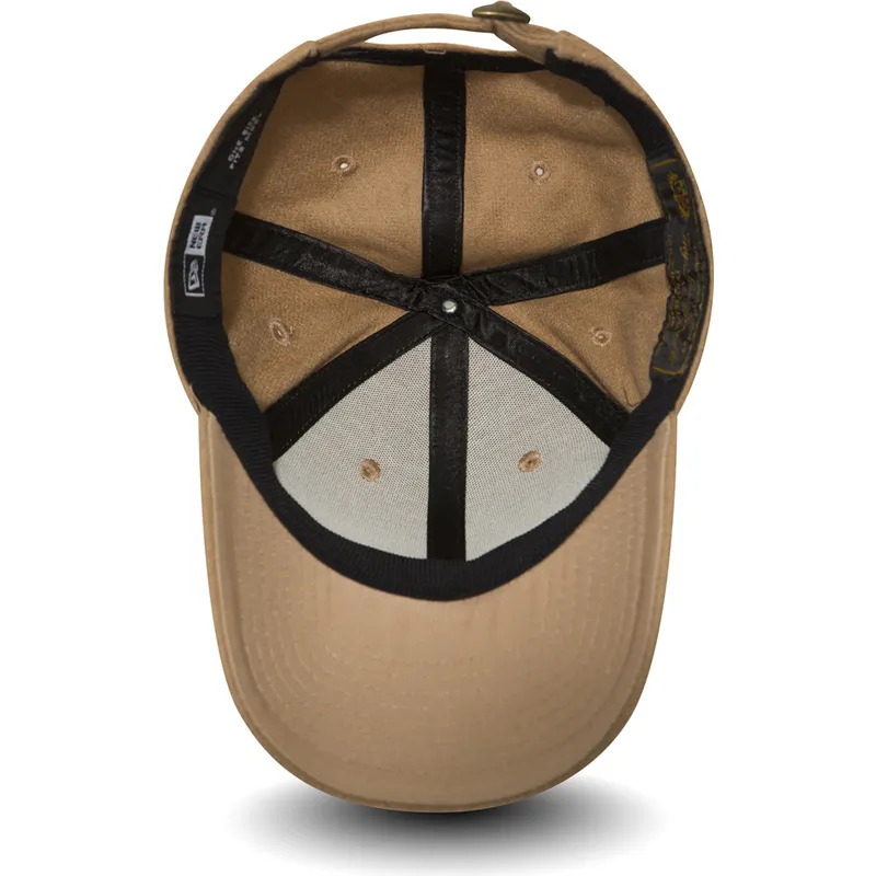mutsid-kumer-pruun-reguleeritav-9forty-camel-hair-new-era