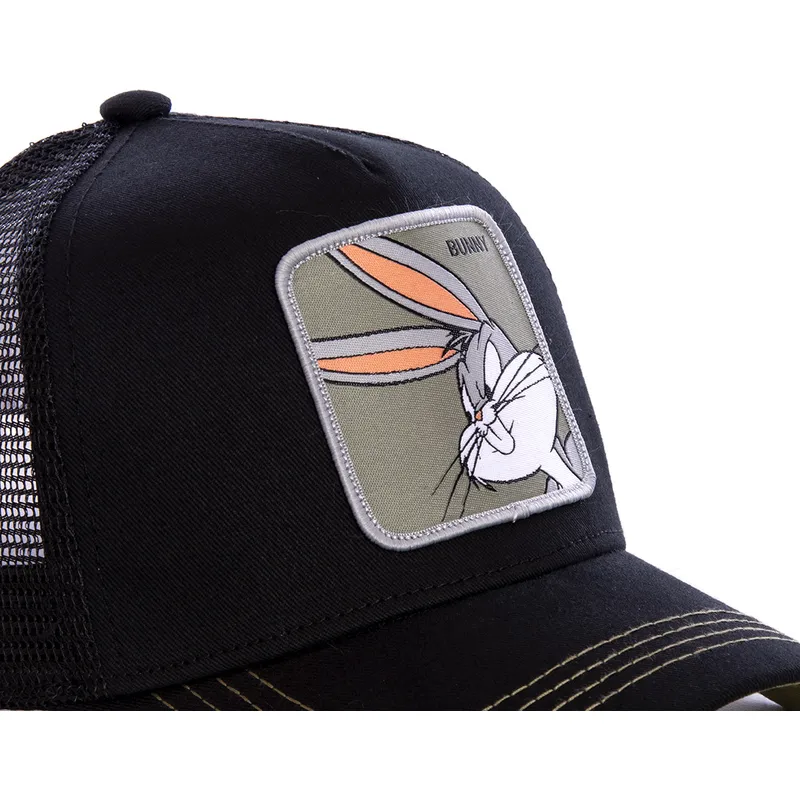 cap-kumer-black-snapback-bugs-bunny-looney-tunes-capslab