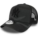 mutsid-kumer-kamuflaaz-snapback-essential-camo-a-frame-new-york-yankees-mlb-new-era