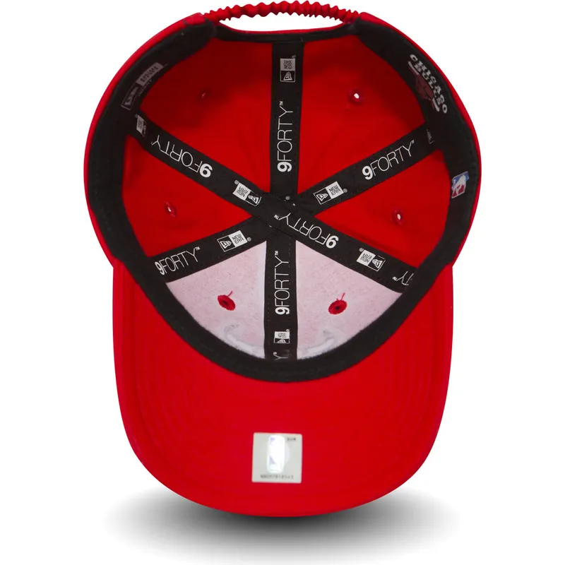 mutsid-kumer-punane-reguleeritav-lastele-9forty-essential-chicago-bulls-nba-new-era