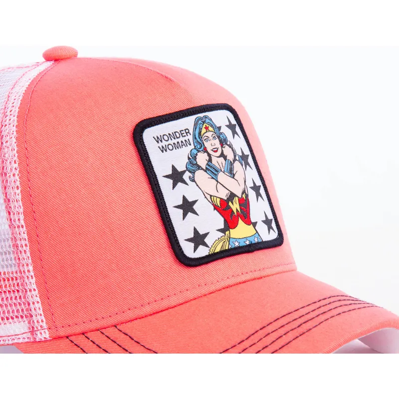 mutsid-kumer-roosa-snapback-won3-wonder-woman-dc-comics-capslab mutsid-kumer-roosa-snapback-won3-wonder-woman-dc-comics-capslab