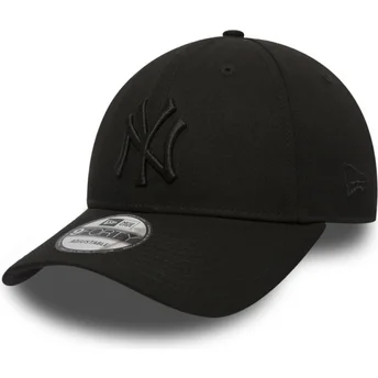 Cap kumer black adjustable strap 9FORTY League Essential New York Yankees MLB New Era