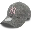 cap-kumer-gray-adjustable-strap-rosa-9forty-tech-jersey-new-york-yankees-mlb-new-era
