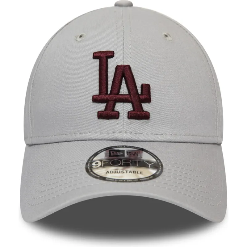 mutsid-kumer-hall-reguleeritav-9forty-essential-los-angeles-dodgers-mlb-new-era mutsid-kumer-hall-reguleeritav-9forty-essential-los-angeles-dodgers-mlb-new-era