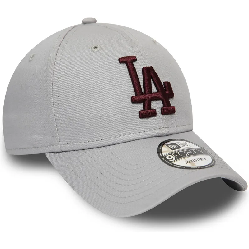 mutsid-kumer-hall-reguleeritav-9forty-essential-los-angeles-dodgers-mlb-new-era mutsid-kumer-hall-reguleeritav-9forty-essential-los-angeles-dodgers-mlb-new-era