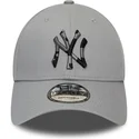 mutsid-kumer-hall-reguleeritav-9forty-camo-infill-new-york-yankees-mlb-new-era