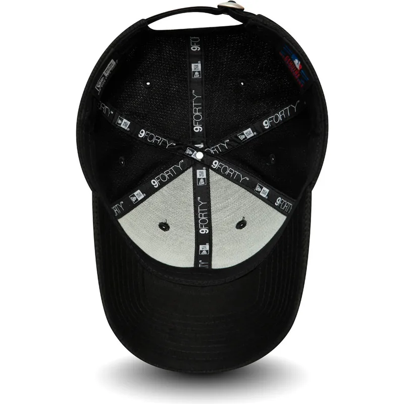 mutsid-kumer-must-reguleeritav-9forty-diamond-era-essential-boston-red-sox-mlb-new-era