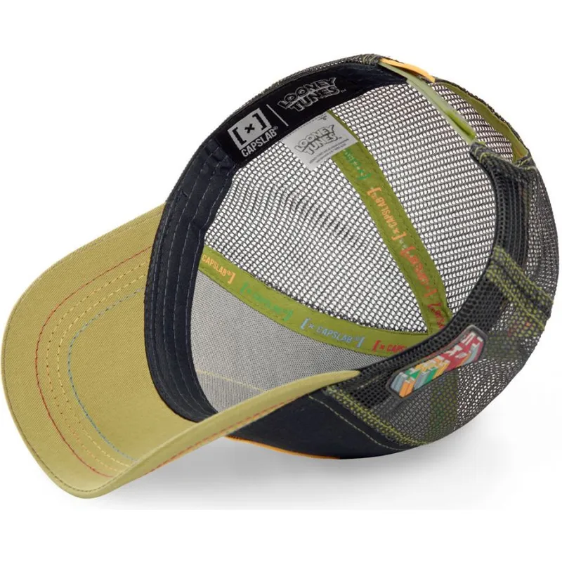 mutsid-kumer-must-snapback-loo-mar1-marvin-marslane-looney-tunes-capslab