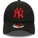 mutsid-kumer-must-reguleeritav-rihm-9forty-league-essential-new-york-yankees-mlb-new-era