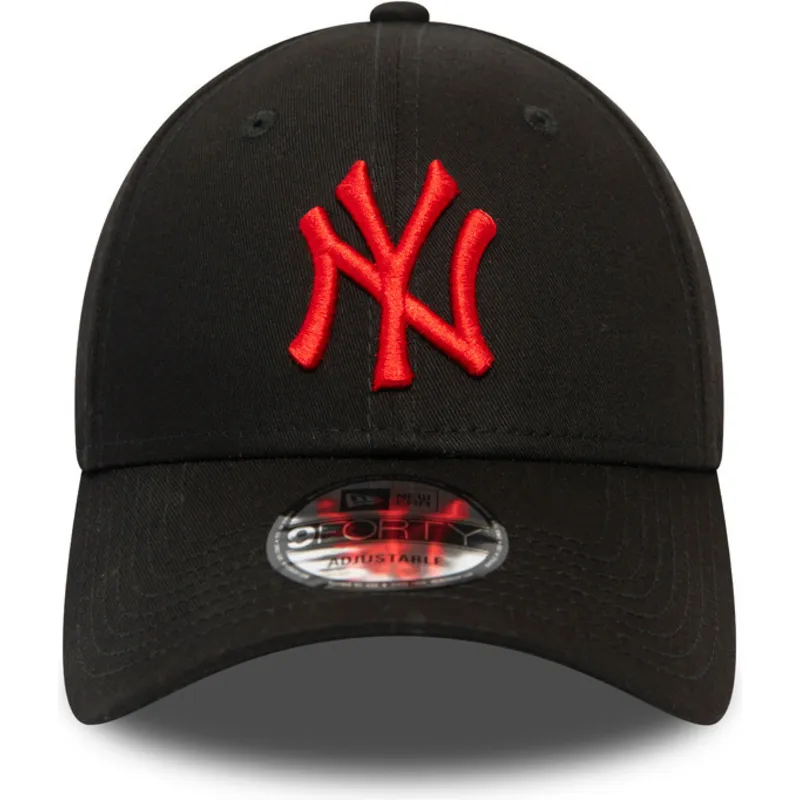 mutsid-kumer-must-reguleeritav-rihm-9forty-league-essential-new-york-yankees-mlb-new-era