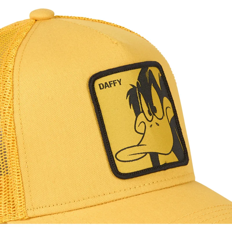 mutsid-kumer-kollane-snapback-loo-duf1-daffy-duck-looney-tunes-capslab
