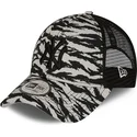 mutsid-kumer-hall-snapback-9forty-tiger-print-new-york-yankees-mlb-new-era