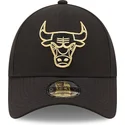 mutsid-kumer-must-snapback-9forty-black-and-gold-chicago-bulls-nba-new-era