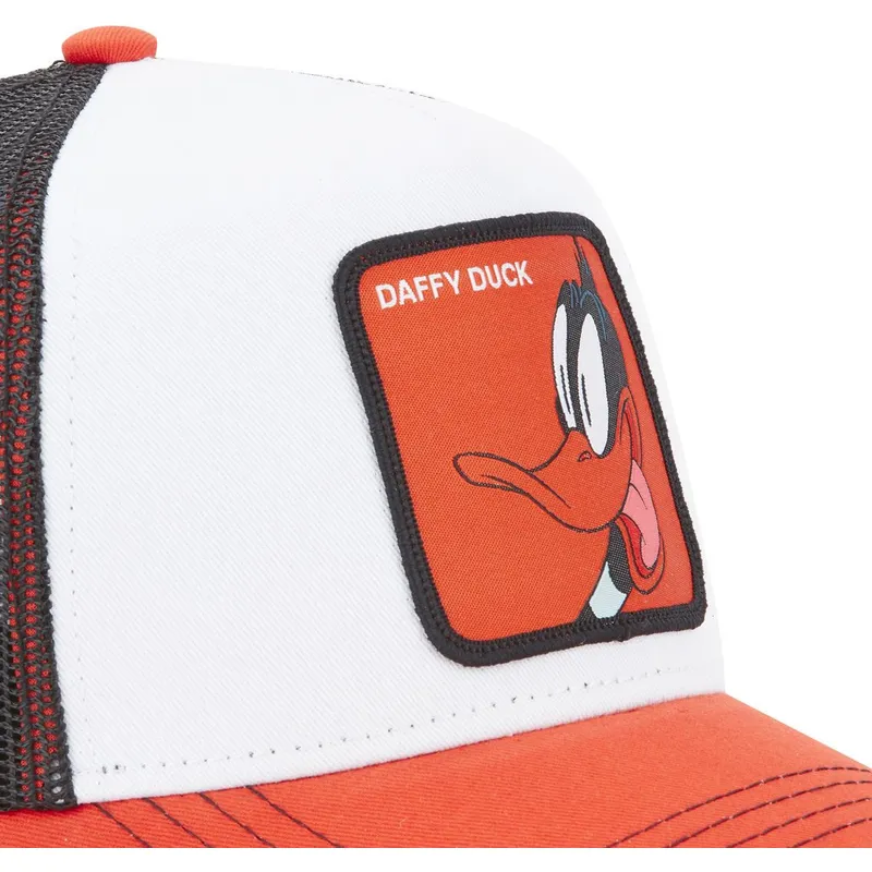mutsid-kumer-valge-snapback-loo5-daf1-daffy-duck-looney-tunes-capslab