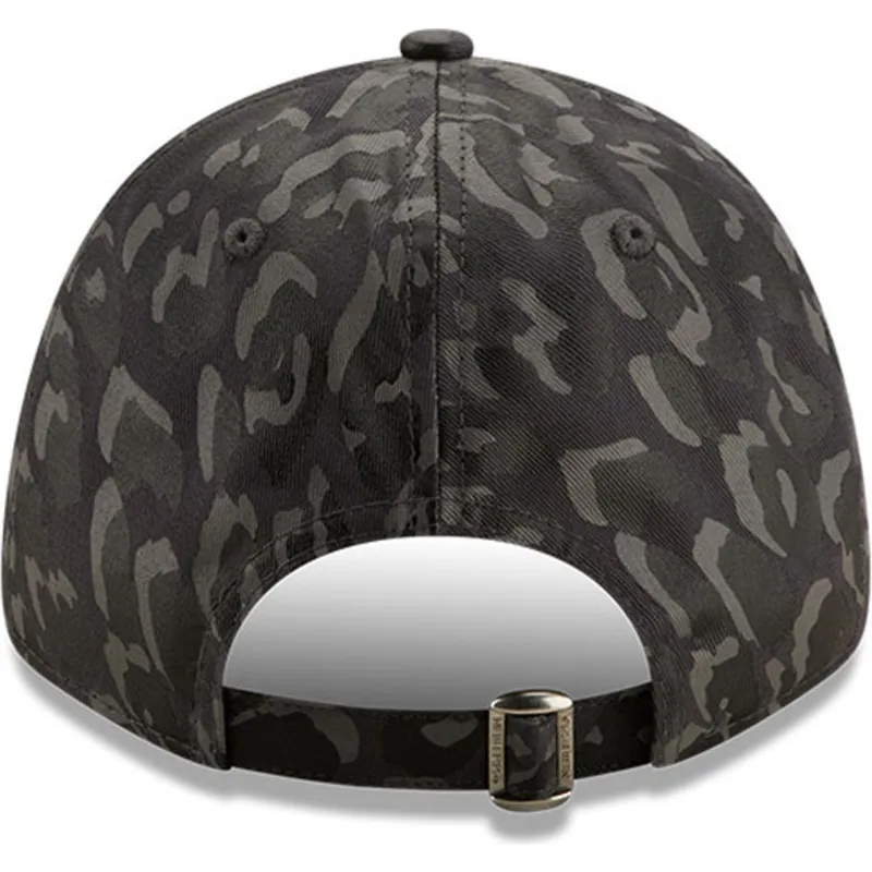 mutsid-kumer-kamuflaaz-reguleeritav-9forty-all-over-camo-chicago-bulls-nba-new-era