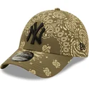 mutsid-kumer-roheline-reguleeritav-9forty-paisley-print-new-york-yankees-mlb-new-era