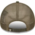 mutsid-kumer-valge-snapback-a-frame-stadium-food-hot-dog-new-york-yankees-mlb-new-era