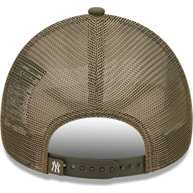 mutsid-kumer-valge-snapback-a-frame-stadium-food-hot-dog-new-york-yankees-mlb-new-era