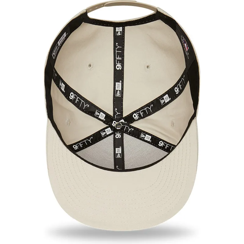 mutsid-lame-hall-snapback-9fifty-league-essential-new-york-yankees-mlb-new-era