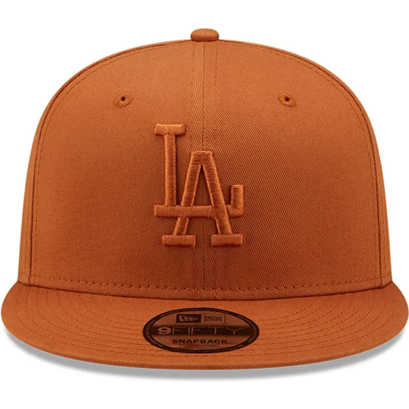 mutsid-lame-pruun-snapback-9fifty-league-essential-los-angeles-dodgers-mlb-new-era
