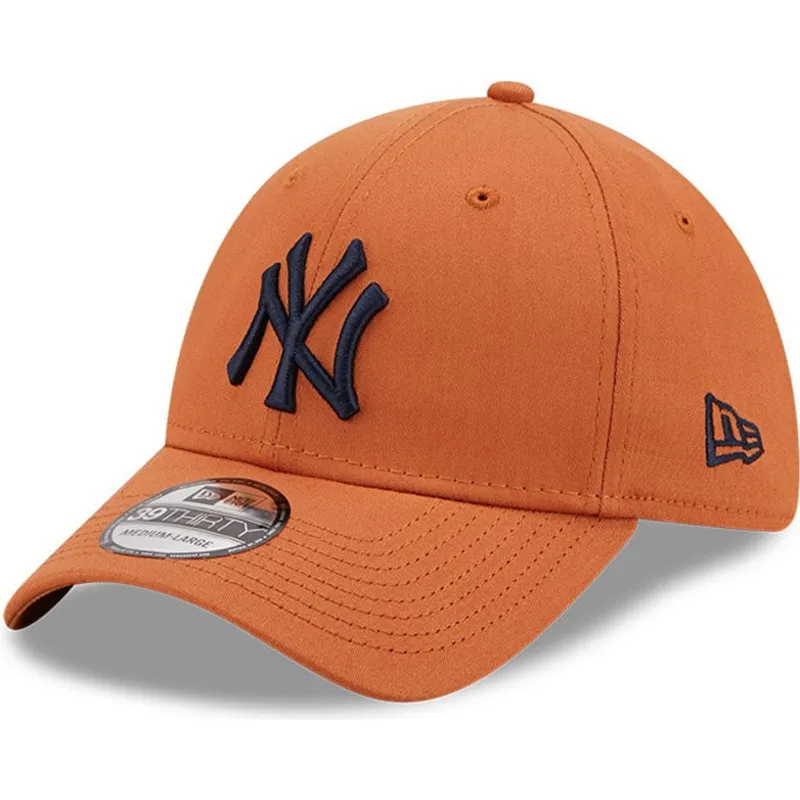 mutsid-kumer-pruun-liibuv-39thirty-league-essential-new-york-yankees-mlb-new-era