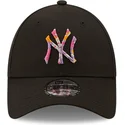mutsid-kumer-must-reguleeritav-9forty-camo-infill-new-york-yankees-mlb-new-era