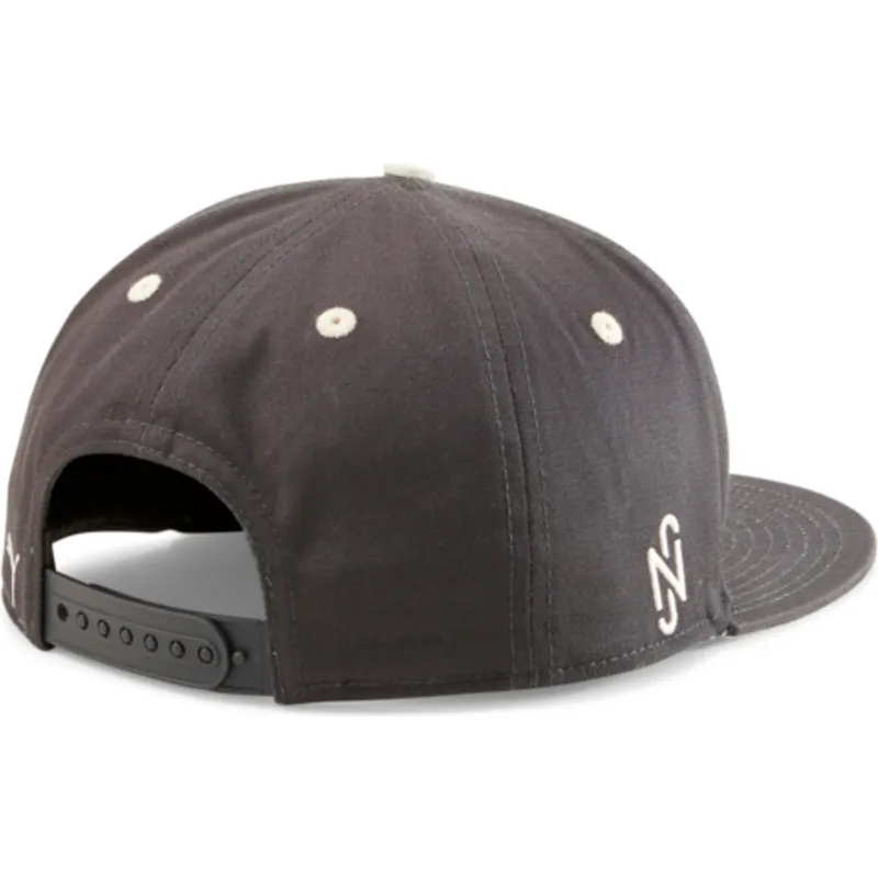 cap-lame-black-snapback-puma
