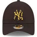mutsid-kumer-must-reguleeritav-9forty-seasonal-infill-new-york-yankees-mlb-new-era