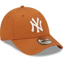 mutsid-kumer-pruun-reguleeritav-9forty-league-essential-new-york-yankees-mlb-new-era