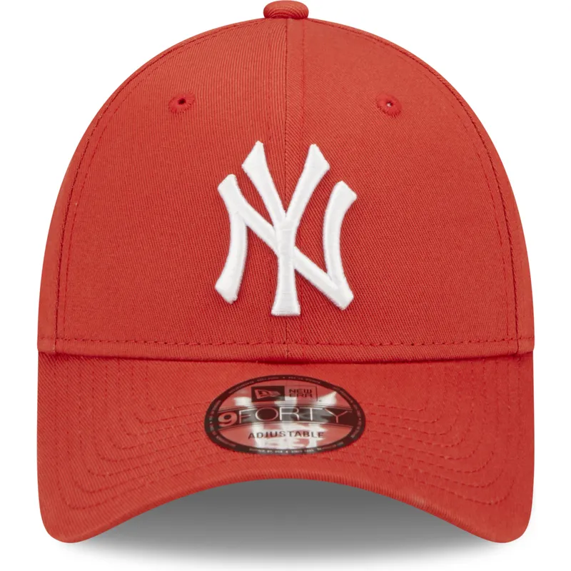 mutsid-kumer-punane-reguleeritav-9forty-league-essential-new-york-yankees-mlb-new-era