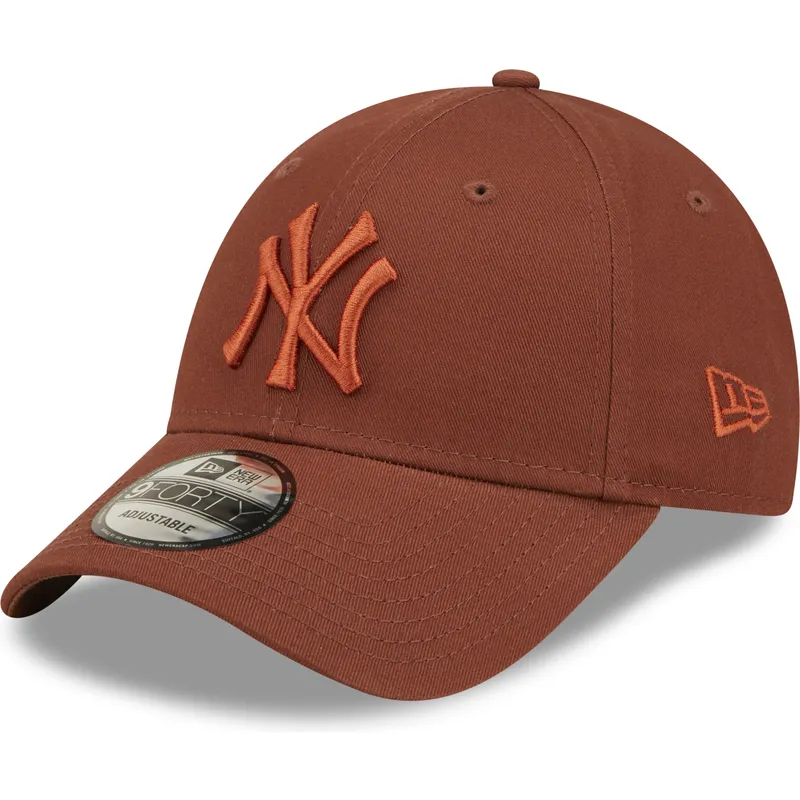 mutsid-kumer-pruun-reguleeritav-9forty-league-essential-new-york-yankees-mlb-new-era