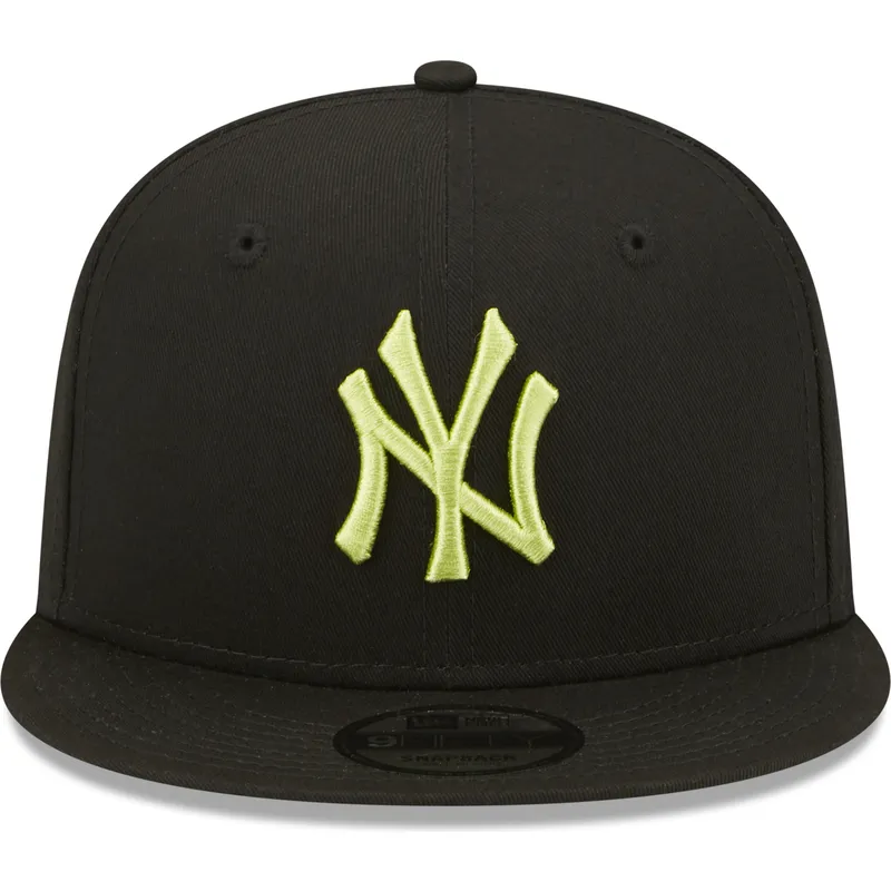 mutsid-lame-must-snapback-9fifty-league-essential-new-york-yankees-mlb-new-era