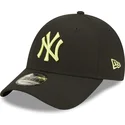 mutsid-kumer-must-reguleeritav-9forty-league-essential-new-york-yankees-mlb-new-era