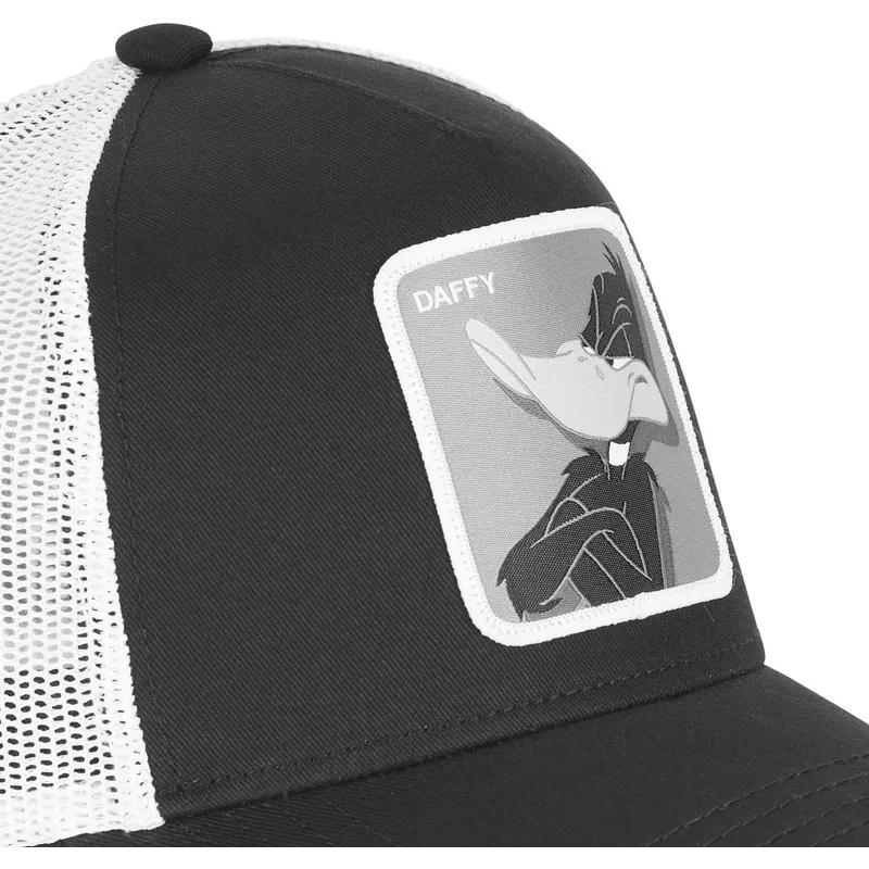mutsid-kumer-must-snapback-da2-daffy-duck-looney-tunes-capslab