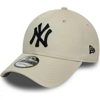 New Era Curved Brim Black Logo 9FORTY League Essential New York Yankees MLB Beige Adjustable Cap