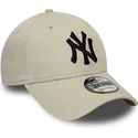 cap-kumer-beige-adjustable-strap-negro-9forty-league-essential-new-york-yankees-mlb-new-era