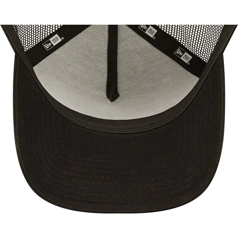mutsid-kumer-must-snapback-a-frame-repreve-lucky-paws-new-era