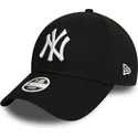 mutsid-kumer-must-reguleeritav-9forty-essential-new-york-yankees-mlb-new-era