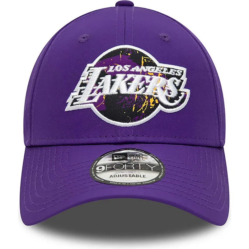 mutsid-kumer-violetne-reguleeritav-9forty-print-infill-los-angeles-lakers-nba-new-era