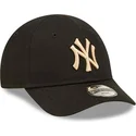 mutsid-kumer-must-reguleeritav-lastele-9forty-league-essential-new-york-yankees-mlb-new-era