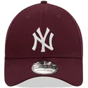 mutsid-kumer-punane-liibuv-39thirty-league-essential-new-york-yankees-mlb-new-era